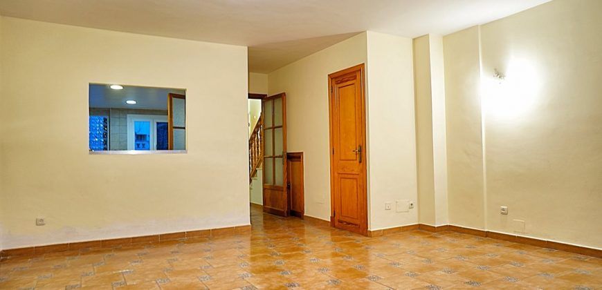 Reihenhaus zu vermieten mit Terrassen in Palma de Mallorca