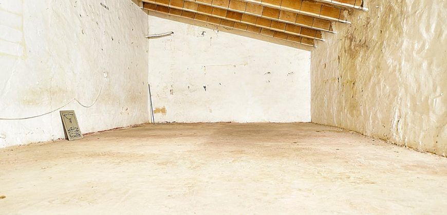 Casa de pueblo con amplio jardín en venta en Ses Salines