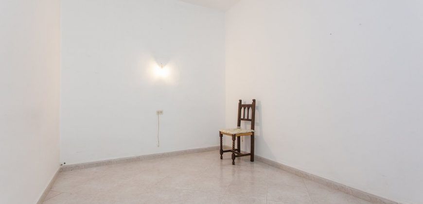 Town house for sale with terraces in Llucmajor