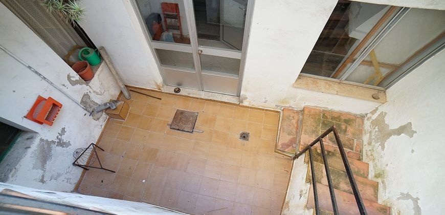Amplia casa de pueblo en venta en Llucmajor