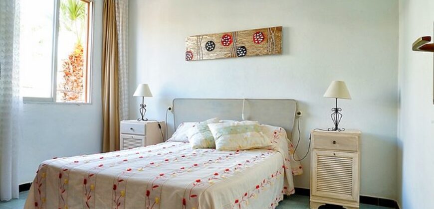 Piso en alquiler con terraza y vistas a 300 m de la playa en la Colonia de Sant Jordi