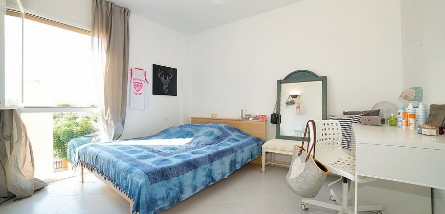 Pemthouse for sale with sea views and a superb terrace in Colonia de Sant Jordi