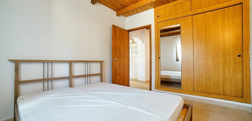 Lovely country house to rent with swimming pool in Ses Salines