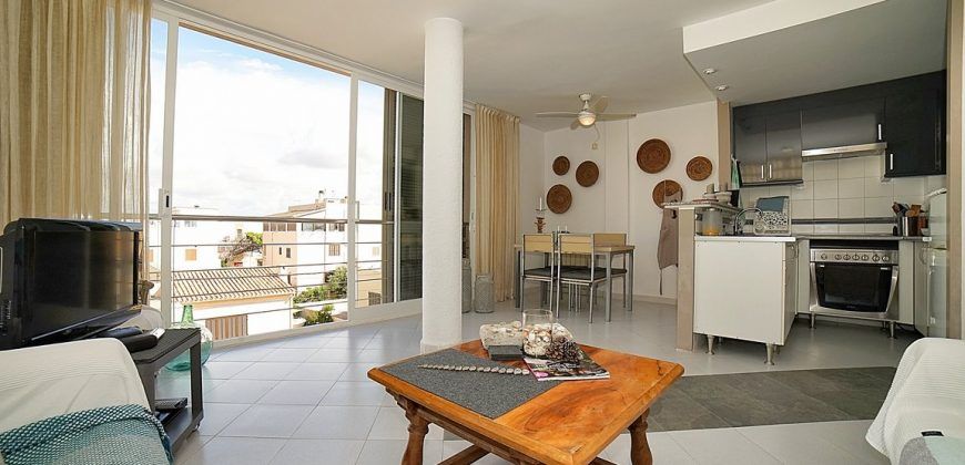 Pemthouse for sale with sea views and a superb terrace in Colonia de Sant Jordi