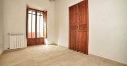 Casa de pueblo en alquiler con patio y completamente reformada en Ses Salines