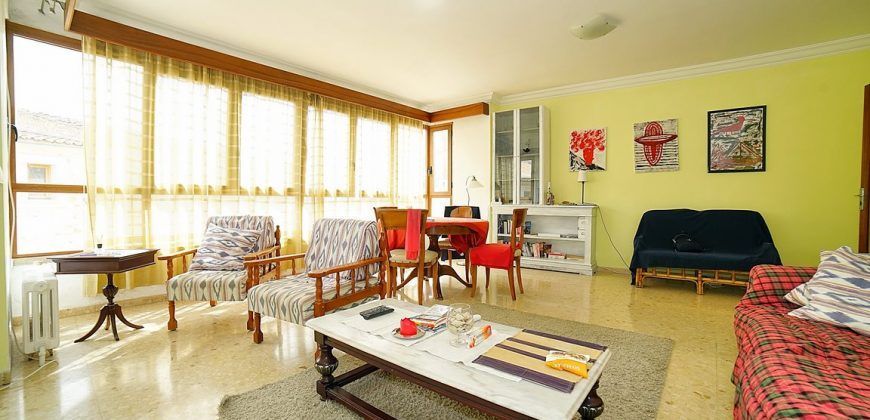 Piso en alquiler con terraza en Santanyí