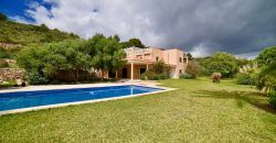 Casa de campo con vistas al mar en venta en s’Horta, Mallorca