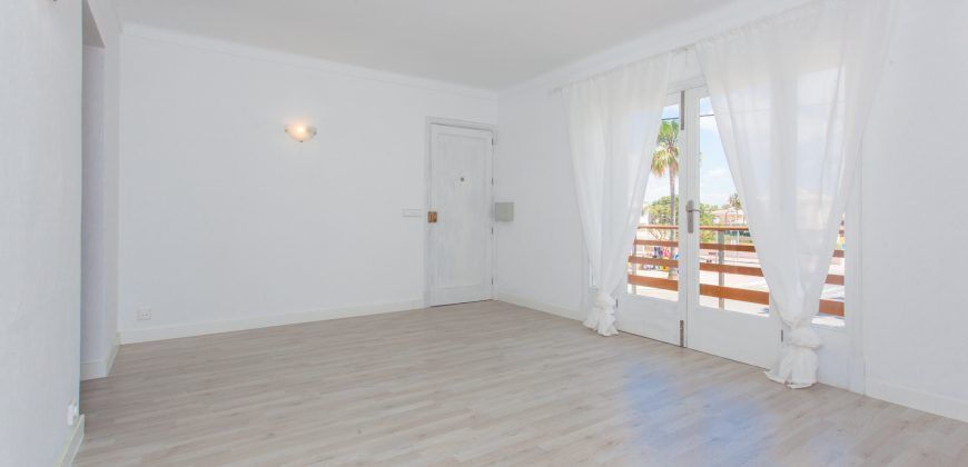 Amplio piso en alquiler con terraza en Colonia de Sant Jordi