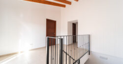 Townhouse to rent in Ses Salines with 4 bedrooms, 2 bathrooms and two large terraces
