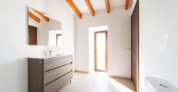 Townhouse to rent in Ses Salines with 4 bedrooms, 2 bathrooms and two large terraces