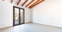 Townhouse to rent in Ses Salines with 4 bedrooms, 2 bathrooms and two large terraces