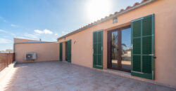 Townhouse to rent in Ses Salines with 4 bedrooms, 2 bathrooms and two large terraces