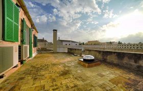 Amplia casa de pueblo en alquiler con terrazas en Ses Salines