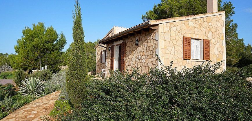Country home to rent in Colonia de Sant Jordi