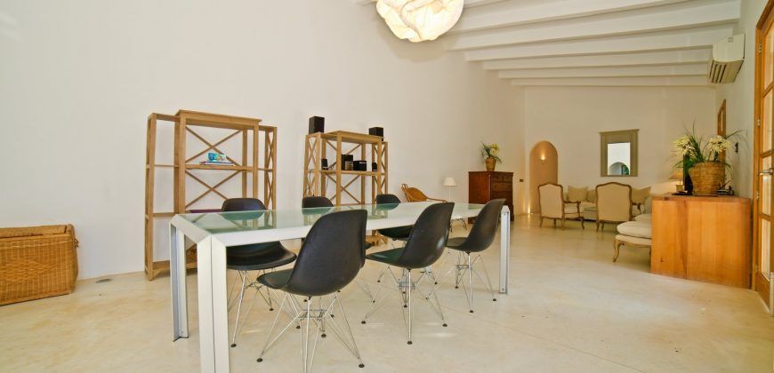 Chalet en alquiler con piscina en Es Llombards
