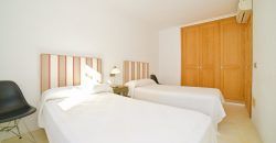 Chalet en alquiler con piscina en Es Llombards
