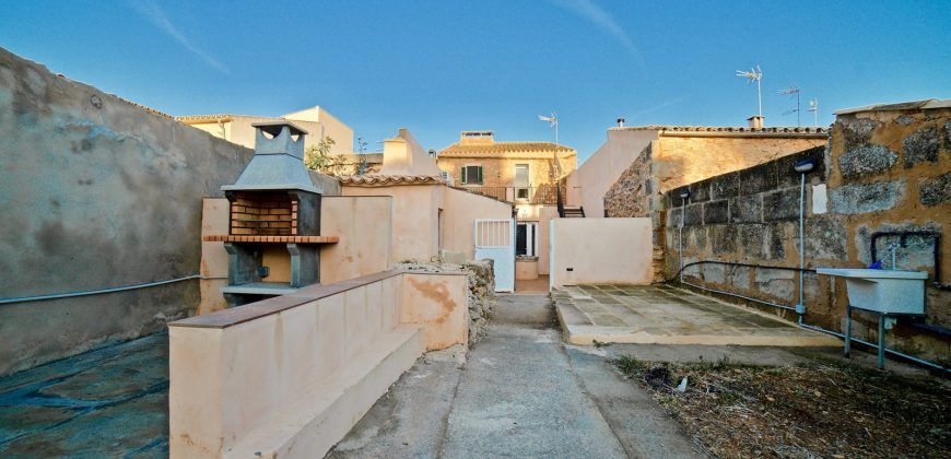Casa de pueblo con jardín y garaje en alquiler en Santanyí