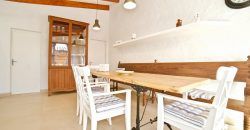 Renoviertes Dorfhaus mit Garten und Meerblick zur Miete in Ses Salines