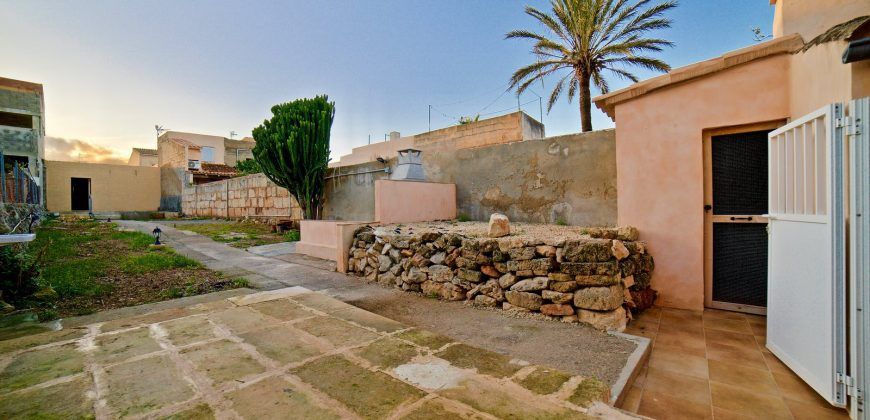 Casa de pueblo con jardín y garaje en alquiler en Santanyí