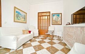 Furnished Ground-Floor Apartment for Rent in Ses Salines