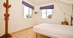 Chalet en Cala Llombards con una excelente ubicación