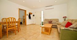 Chalet en Cala Llombards con una excelente ubicación