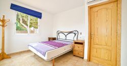 Chalet en Cala Llombards con una excelente ubicación