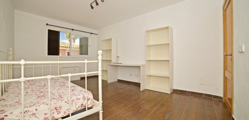 Wohnung zu verkaufen in Ses Salines mit Terrasse