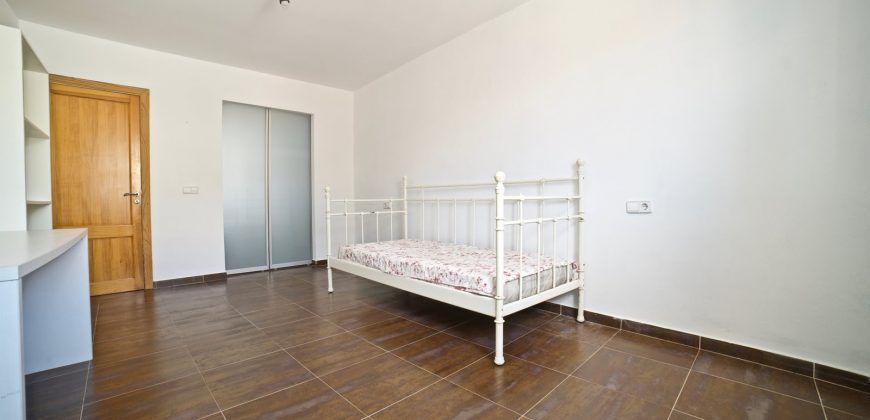 Wohnung zu verkaufen in Ses Salines mit Terrasse