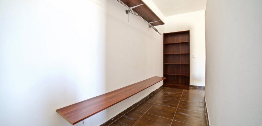Wohnung zu verkaufen in Ses Salines mit Terrasse