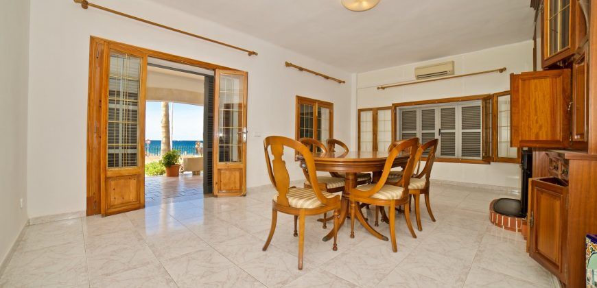 Alquiler de larga estancia en Sa Rápita: Planta baja en primera línea con gran terraza y garaje