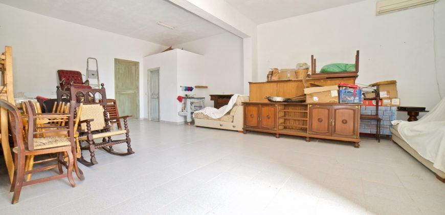 Amplio local comercial en Ses Salines