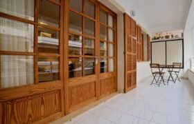 Spacious Ground-Floor Apartment with Terraces Near the Beach, Colonia de Sant Jordi