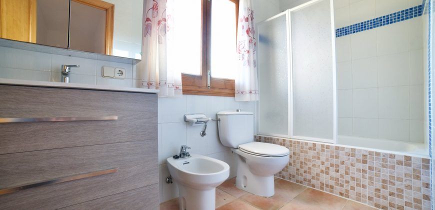 Chalet con piscina en alquiler en Cala Anguila