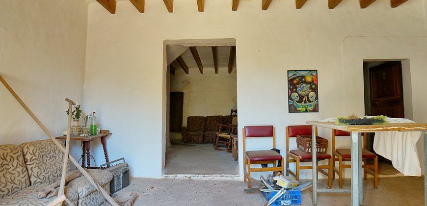 Casa de campo a renovar en venta en Ses Salines