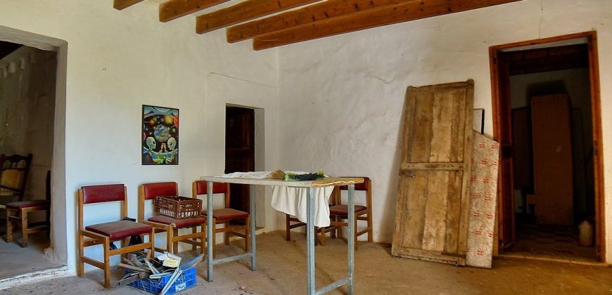 Casa de campo a renovar en venta en Ses Salines