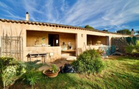 Country House with Garden for Rent Near Ses Salines