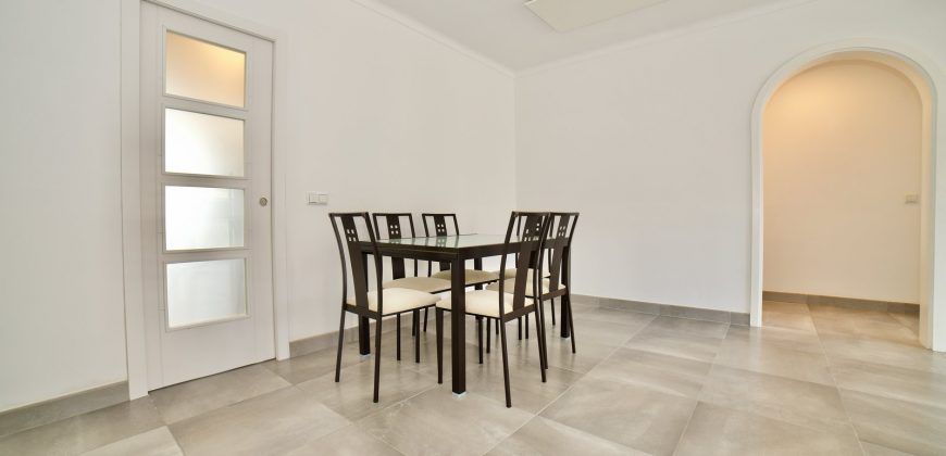 Fully renovated apartment for sale in Colonia de Sant Jordi