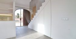 Impecable casa de pueblo reformada con jardín y piscina en Santanyí