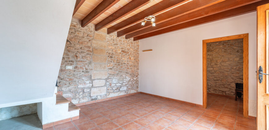 Casa de pueblo con terrazas en Es Llombards