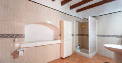 Casa de pueblo con terrazas en Es Llombards