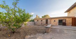 Casa de pueblo con terrazas en Es Llombards