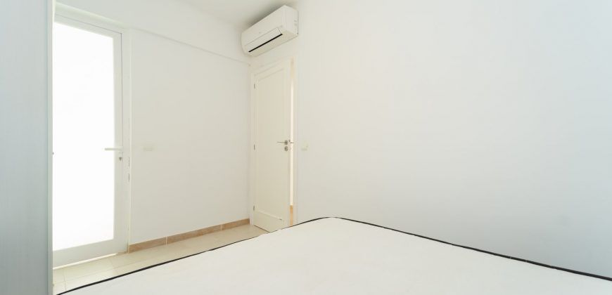 Impecable piso en venta junto al mar en Colonia de Sant Jordi
