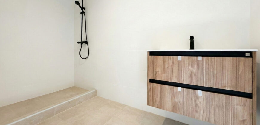 Impecable adosado en alquiler con piscina en Ses Salines