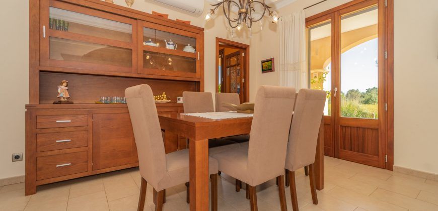 Country house for sale in great location in Ses Salines