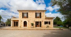 Casa de campo con piscina en venta en Ses Salines