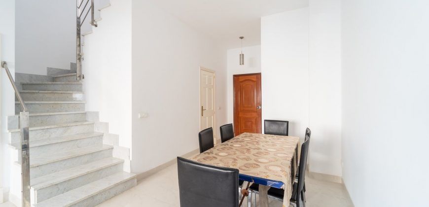 Semidetached house to rent in Ses Salines with swimming pool