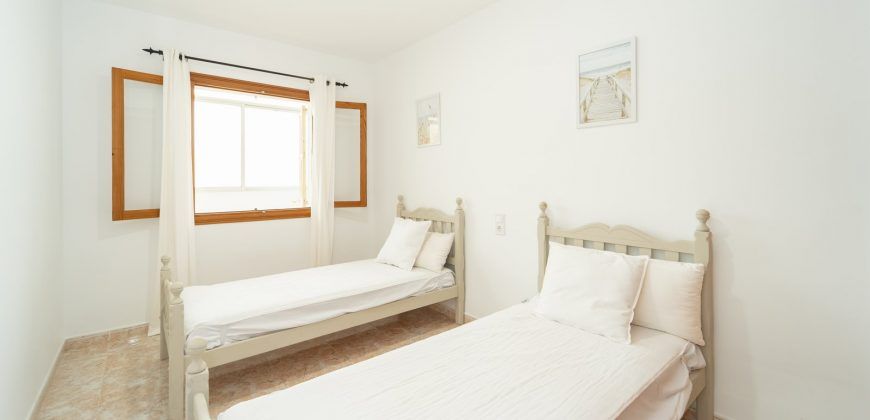 Luminoso piso en venta junto al mar en Colonia de Sant Jordi