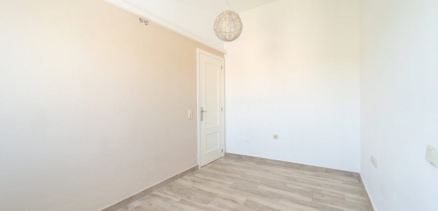 Renoviertes Stadthaus zu verkaufen in Campos