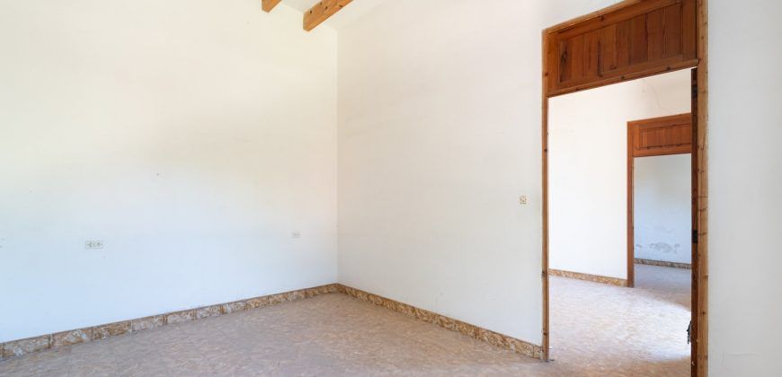 Amplia casa de pueblo en venta en Son Maciá (Manacor)
